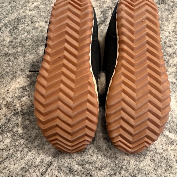 Sorel Mocassins - Picture 3 of 5